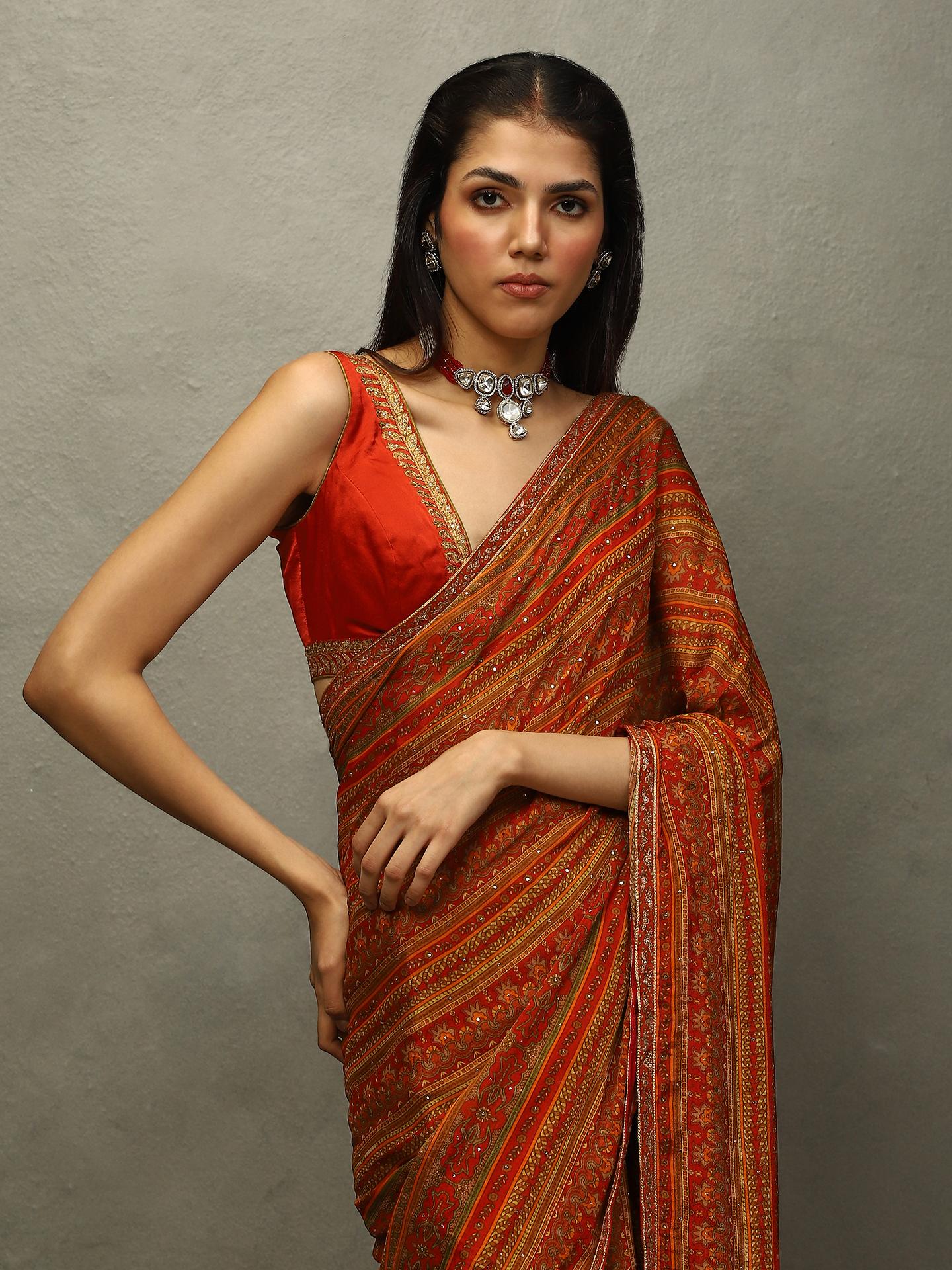 Red & Beige Vasu Saree - View 3